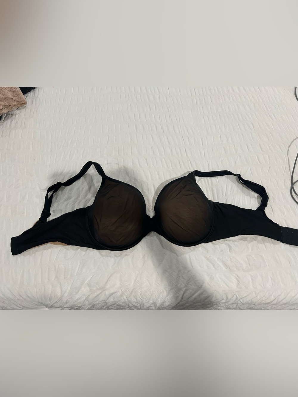 Victoria's Secret Black Seamless T-Shirt Bra
